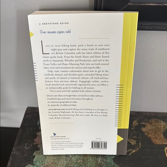 103 Hikes in Southwestern British Columbia Book - Picture 4 of 4